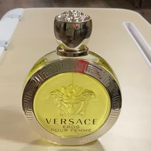 Versace Eros pour femme fragrance